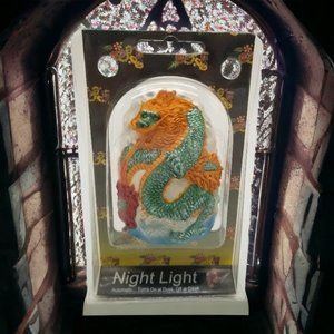 Dragon Night Light Automatic 5 Watt Bulb Swivel Plug Sealed